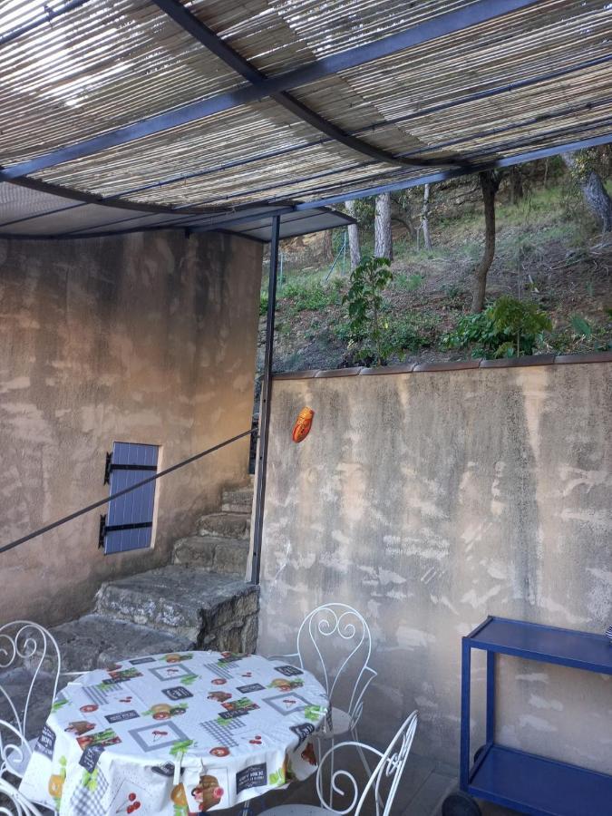 Cigale Climatisée Avec Cuisine, Au Bonheur * Beaumes-de-Venise