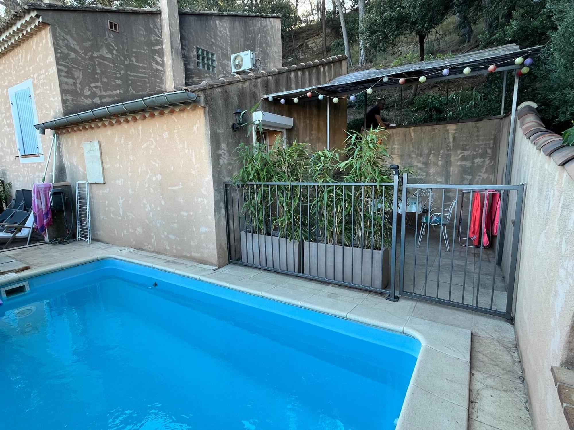 Homestay Independant Au Bonheur Cuisine Piscine Clim Proche Centre Village *