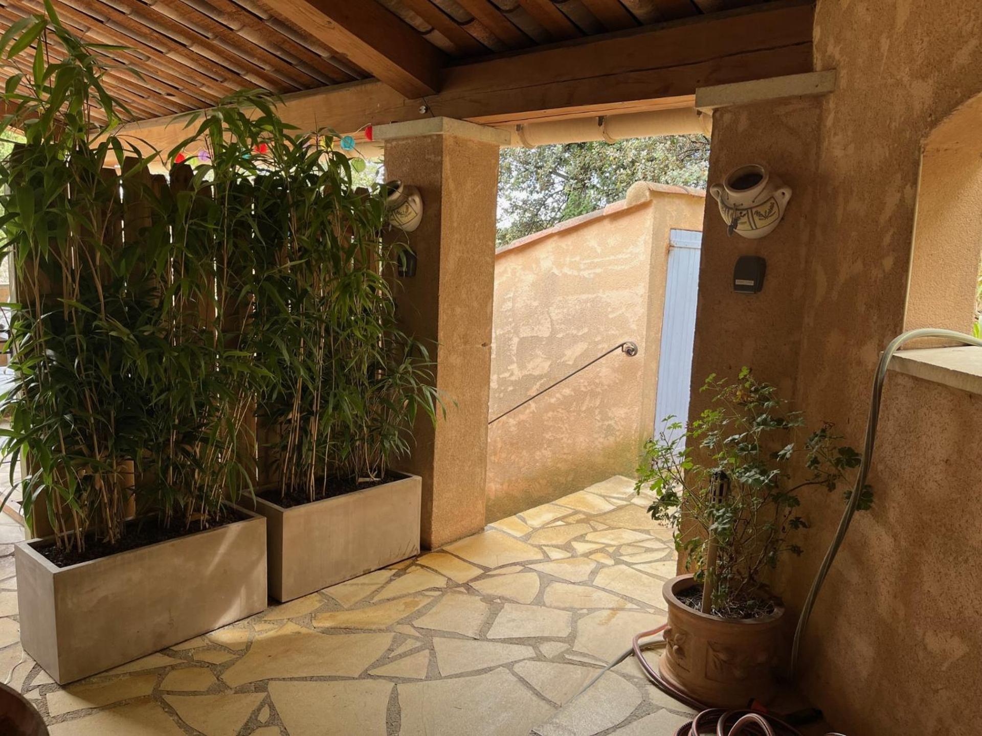 Homestay Independant Au Bonheur Cuisine Piscine Clim Proche Centre Village